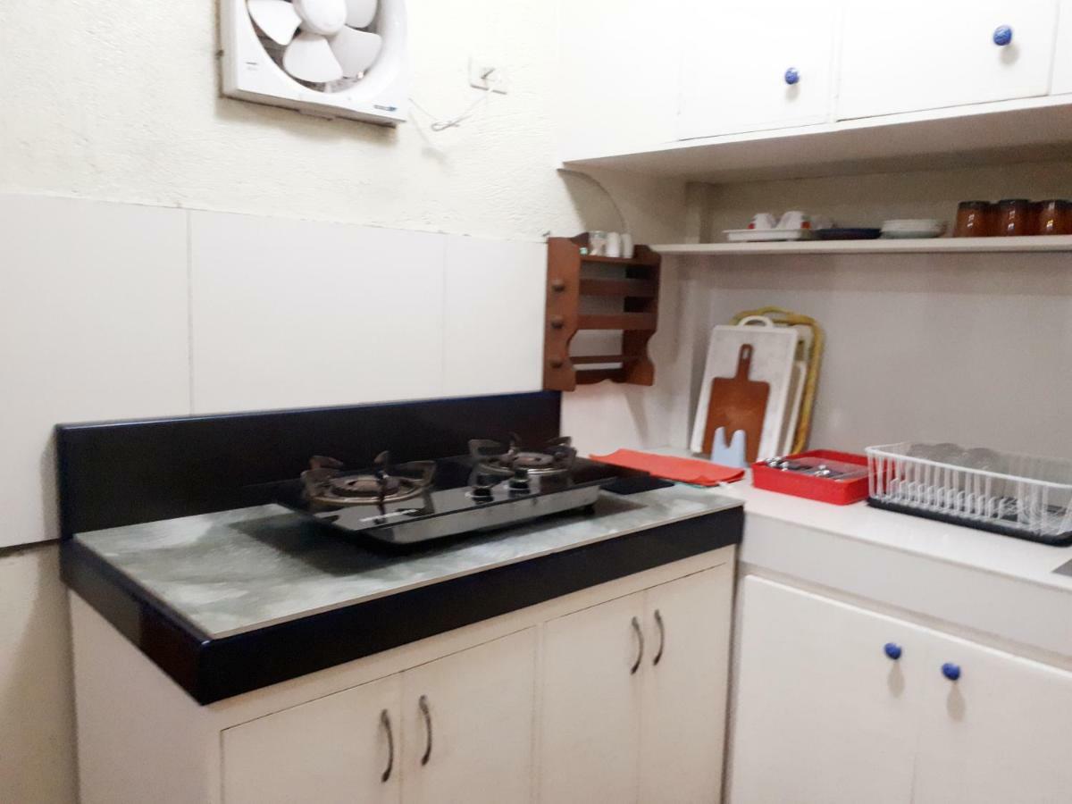 Minine Guesthouse Silang Экстерьер фото