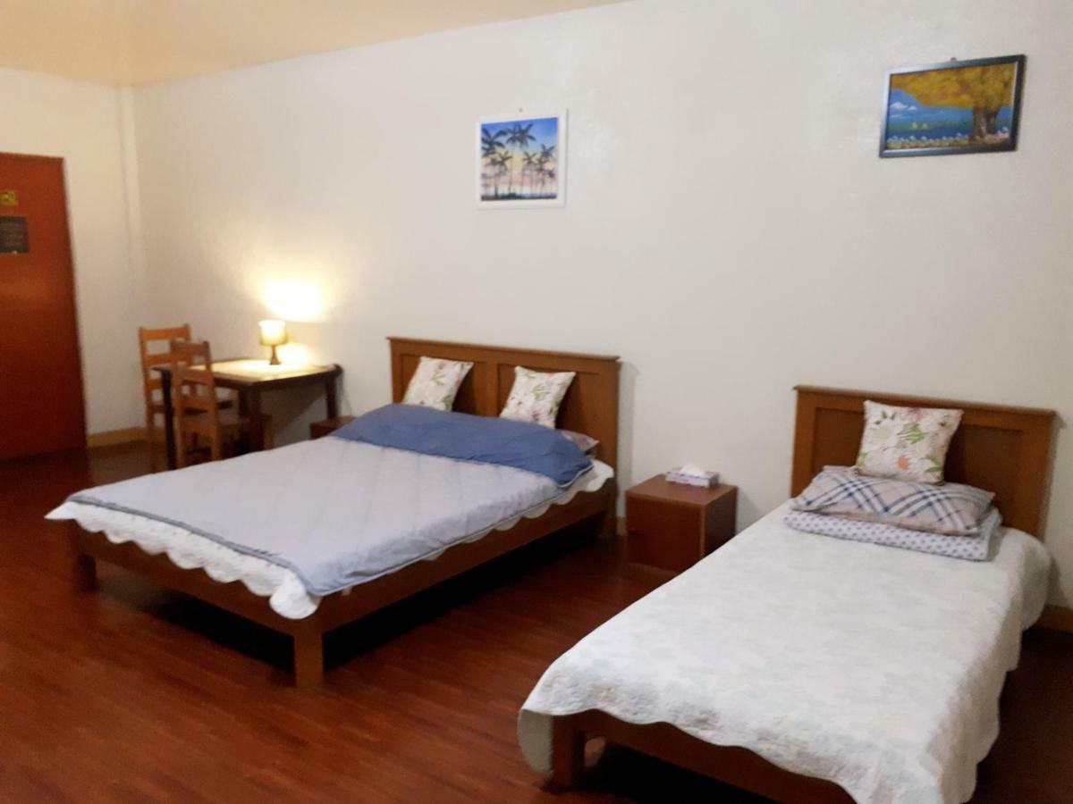 Minine Guesthouse Silang Экстерьер фото