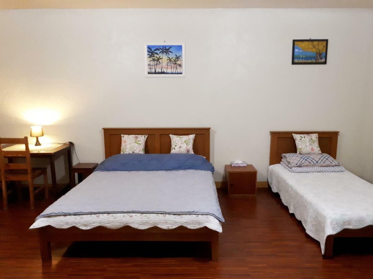 Minine Guesthouse Silang Экстерьер фото
